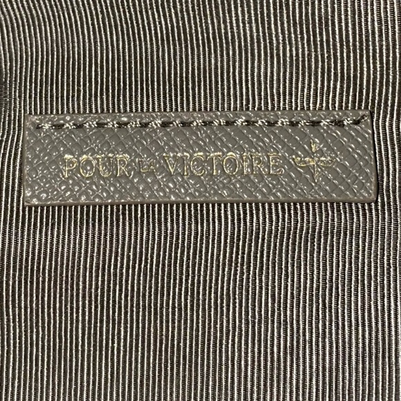 Pour La Victoire black pebble leather crossbody purse - Picture 8 of 9